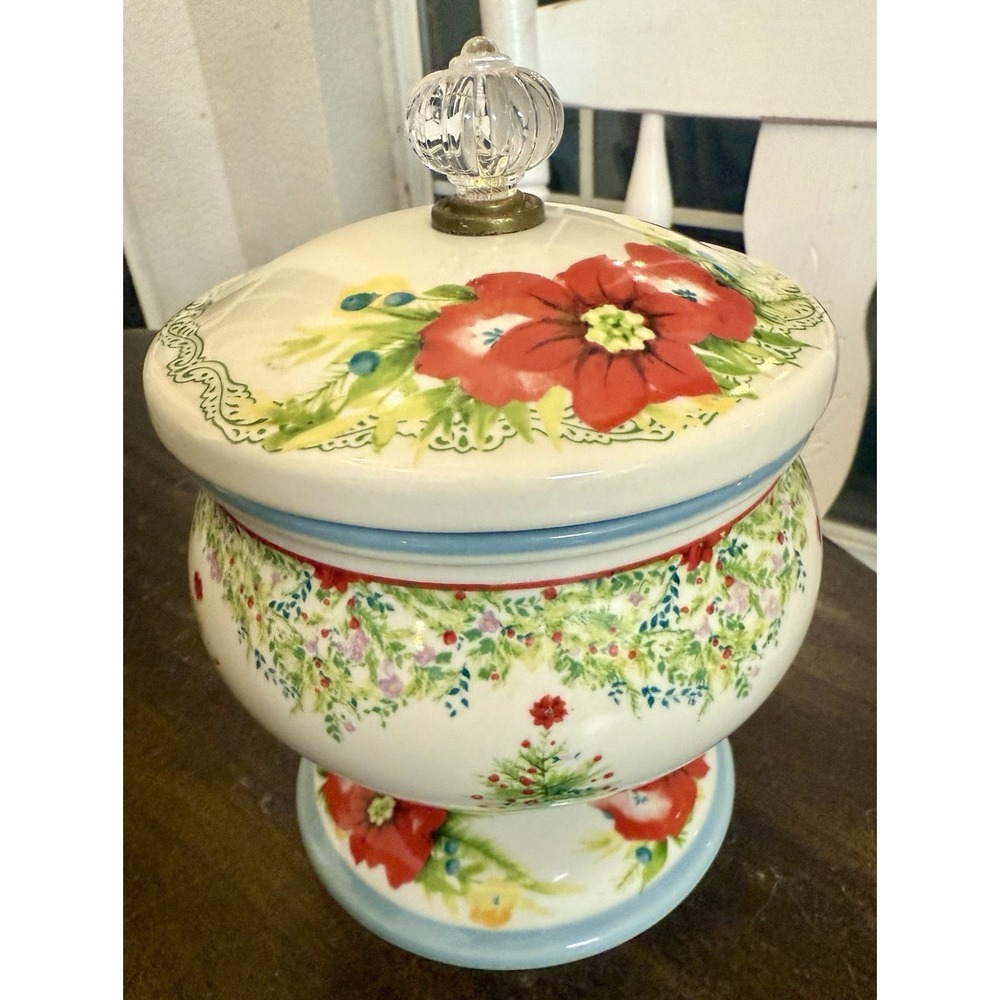 The Pioneer Woman Holiday‎ Cheer Pedestal Candy Dish with Lid Storage 7"